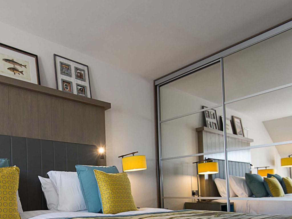 The Waterside Hotel Симилл Экстерьер фото